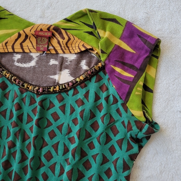 Julie G Top Beaded Neck Tee Green Brown Mixed Media Patchwork Cap Sleeve Tee M - Picture 4 of 8